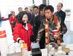 Menjajaki Peluang Bisnis Kelapa, Kerja Sama Strategis antara FreeNow China dan Banggai Kepulauan