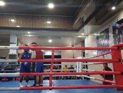 Kejuaraan Pertina Cup Bangkep Dibuka Meriah, Penonton Membludak di Taman Kota Salakan
