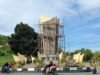 Dinas PUPR Bangkep Hentikan Pekerjaan Proyek Rehabilitasi Tugu Peling Kota Salakan, Karena Tidak Ada Kontrak Kerja